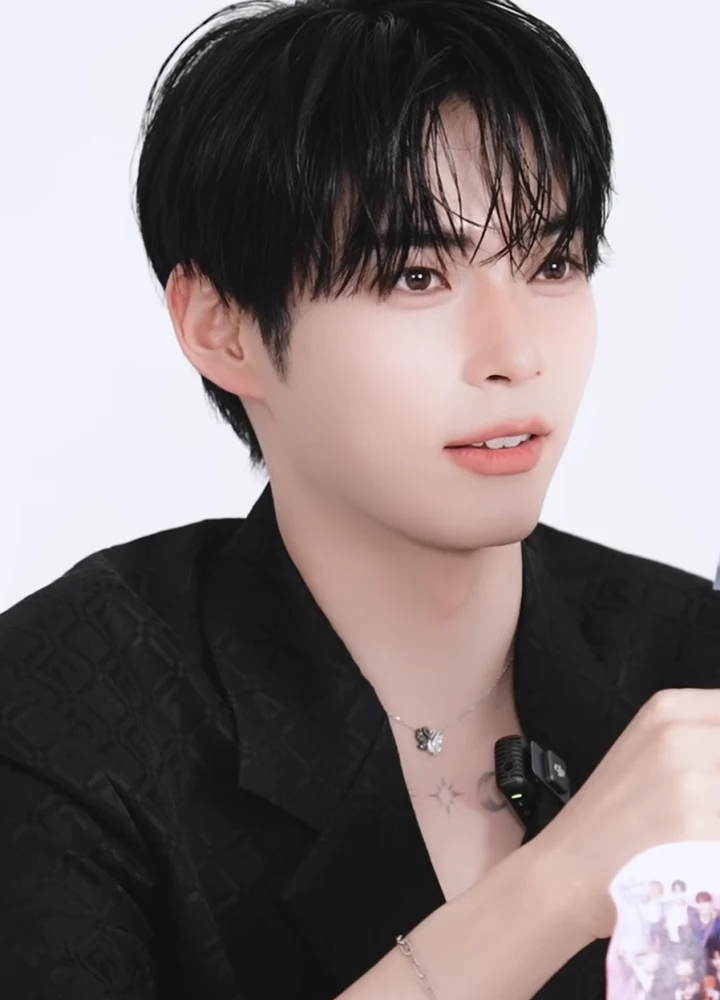 ZEROBASEONE 성한빈 YITS 팬싸 희귀 포카